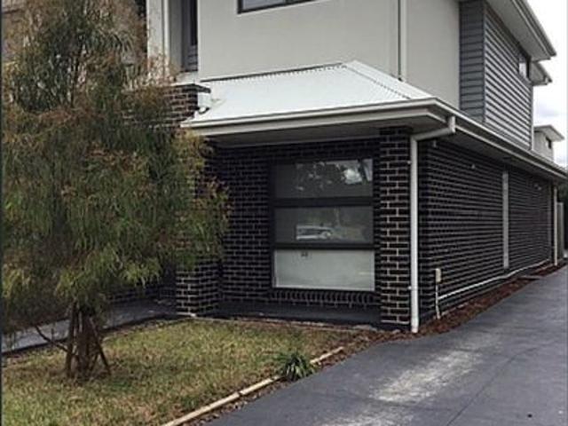 Townhouse for rent in Camerons Creek, Victoria