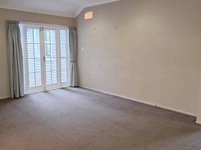 House for rent in Pauatahanui, Wellington