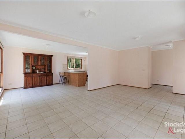 House for rent in Sunset Strip, Victoria