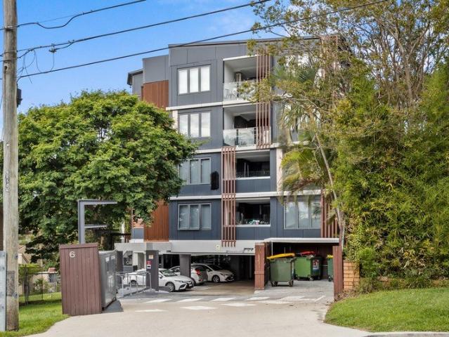 Apartment for rent in Toombul, Queensland