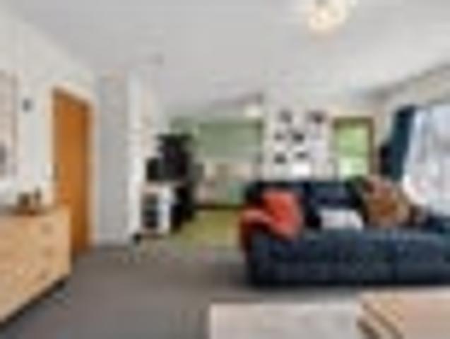 Apartment for sale in Days Bay, Wellington