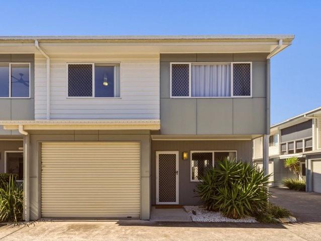 Townhouse for sale in Toombul, Queensland