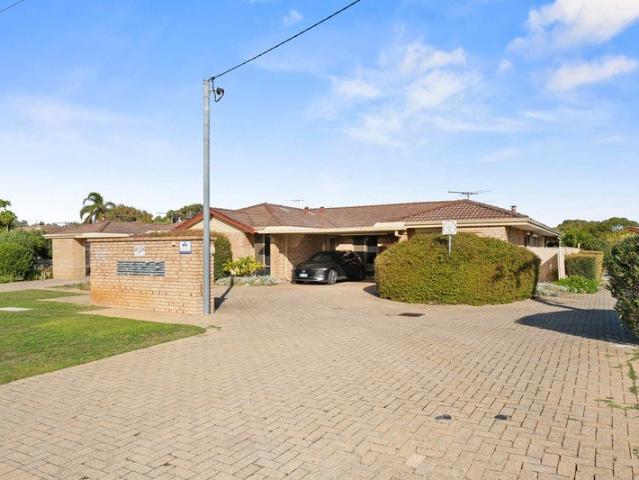 Townhouse for sale in Rockingham, Western Australia