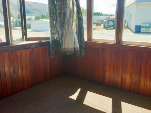 Apartment for rent in Otakou