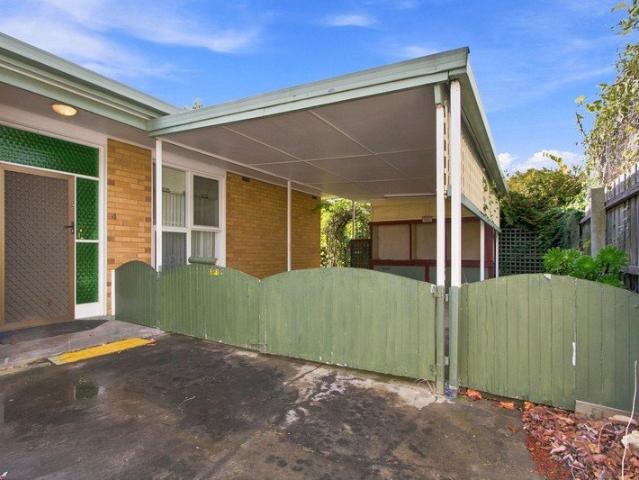 Apartment for sale in Sale, Victoria