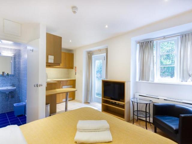 Studio for rent in Saint Pancras, Greater London