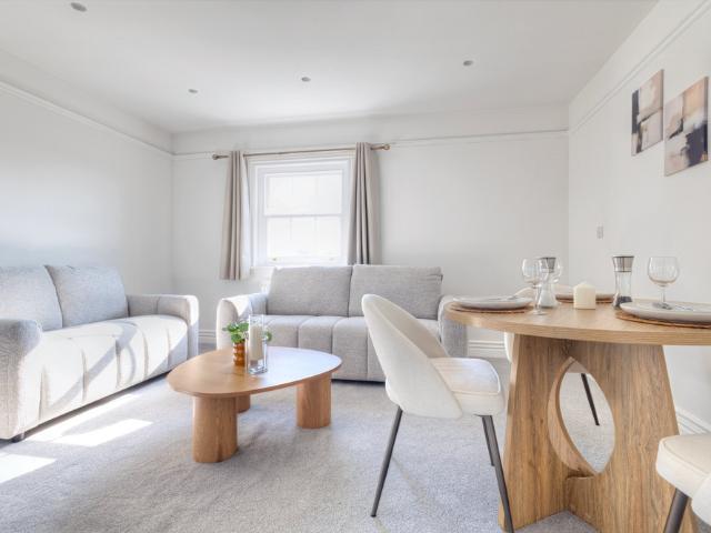 Apartment for rent in Midway, Kent
