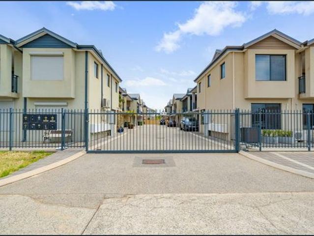 House for rent in Parklands, Western Australia