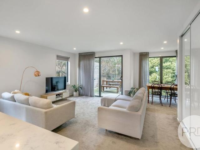 Townhouse for rent in Hobart, Tasmania