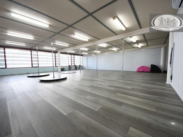 Retail for rent in Portland, Victoria