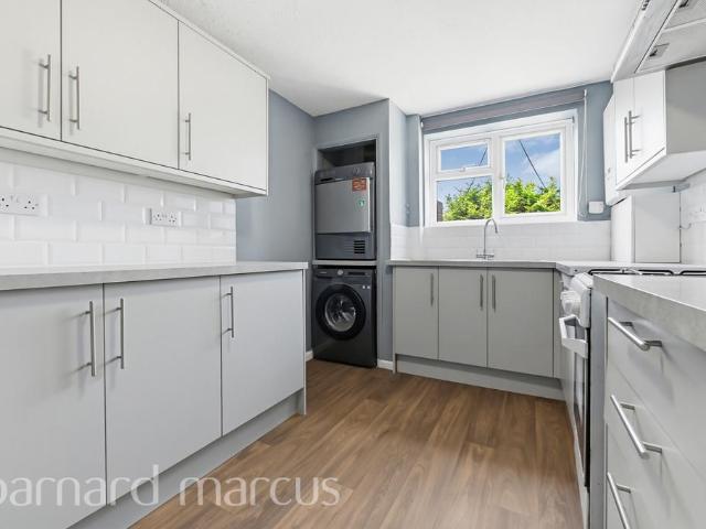 Apartment for rent in London Borough of Hounslow, Feltham