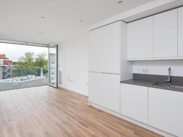 Apartment for rent in Round Hill, Brighton & Hove