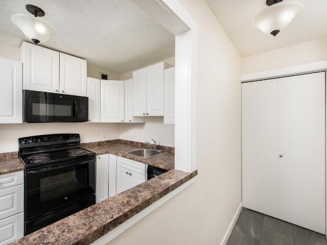 Apartment for rent in Wedgewood, Alberta