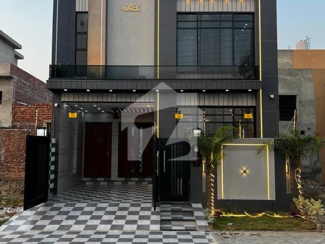 House for sale in لاہور, لاہور ڈویژن