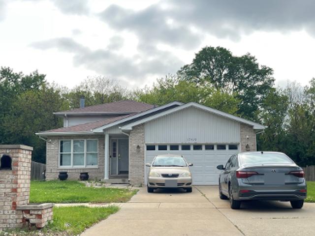 House for sale in Country Club Hills, Illinois
