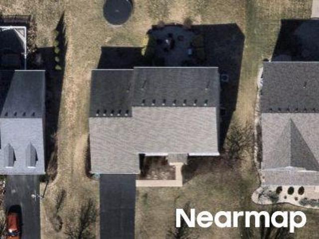 House for sale in Mchenry, Illinois