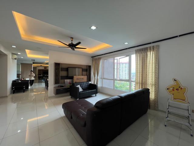 Condominium for rent in Greenlane Heights, George Town