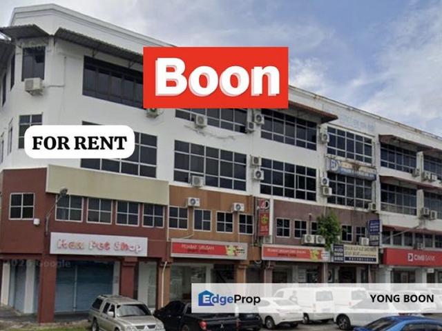 Shop for rent in Kuching