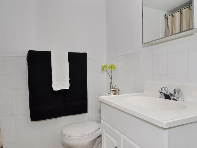 Apartment for rent in Woburn, Ontario