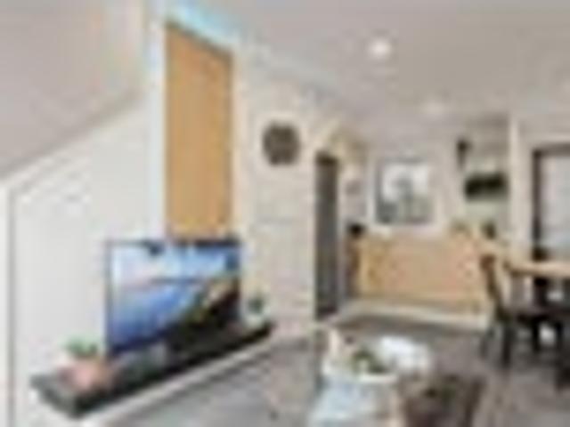 Townhouse for sale in Balmoral