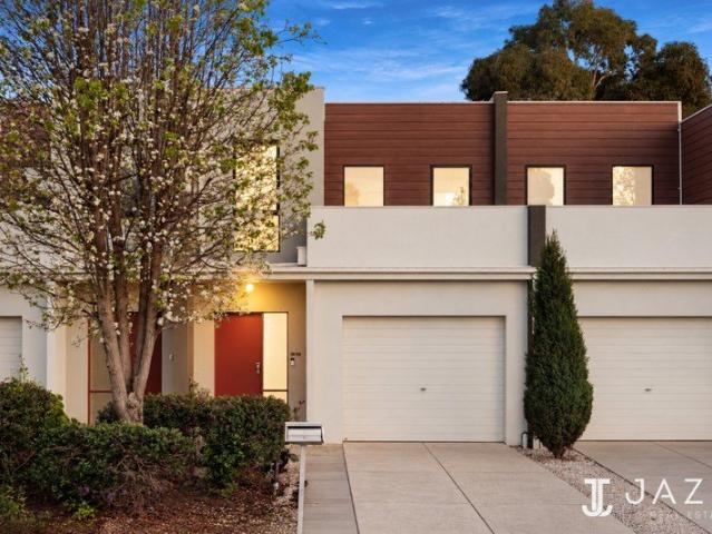 Townhouse for sale in Innisfail, Melbourne