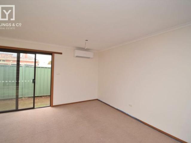Townhouse for rent in Shepparton, Victoria