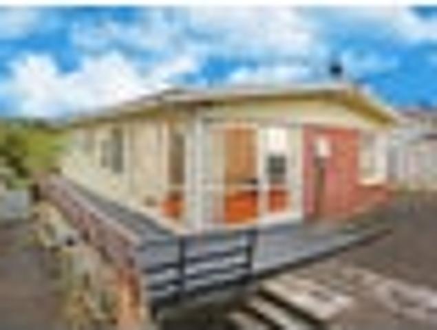 House for sale in Wairau Valley