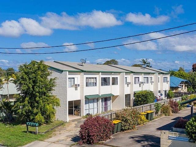 Townhouse for sale in Proserpine, Queensland