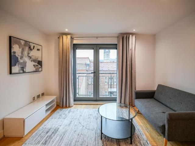 Apartment for rent in Old City, Bristol