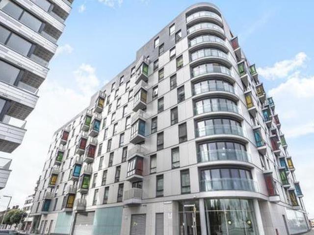 House for sale in Reading