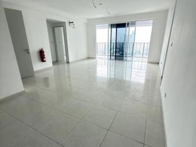 Serviced Residence for sale in Bandar Baru Permas Jaya, Kampung Senibong