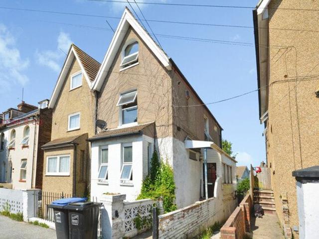 Apartment for rent in Whitehall, Thanet