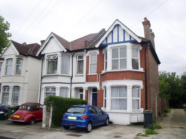 Apartment for rent in Sudbury, Greater London