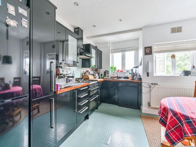 House for rent in Worcester Park, Greater London