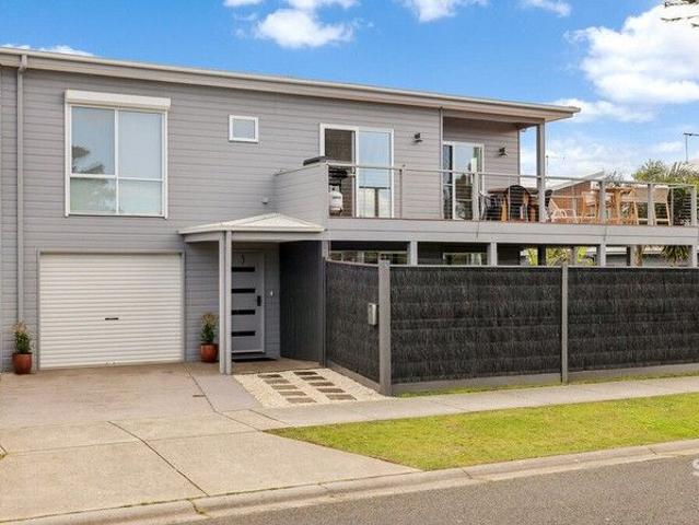 House for sale in San Remo, Victoria