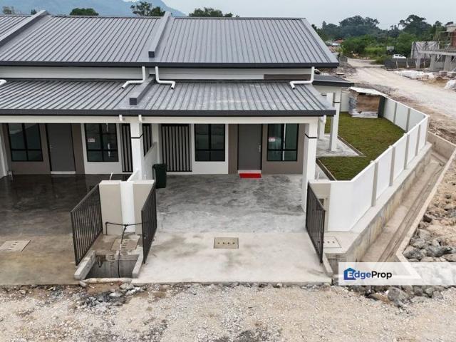 House for sale in Serian