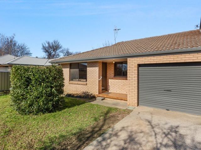 Villa for sale in Orange, New South Wales