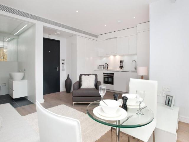House for rent in Saint Giles, Bloomsbury