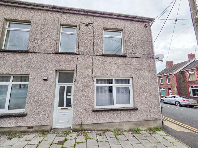 Apartment for rent in Hengoed, Wales
