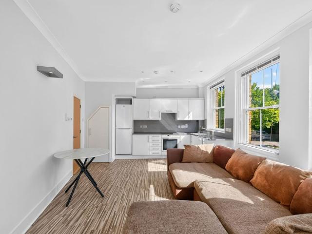 House for rent in Finsbury, Greater London