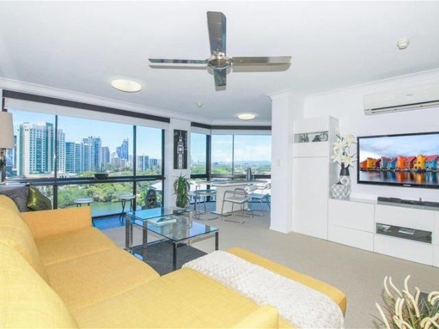 Apartment for rent in Surfers Paradise, Gold Coast City