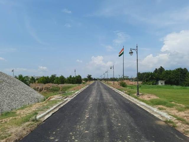 Land for sale in Zirakpur, Punjab