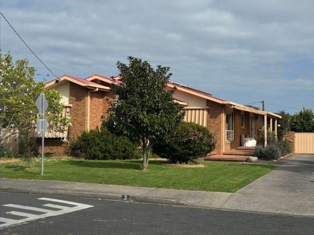 House for rent in Trafalgar
