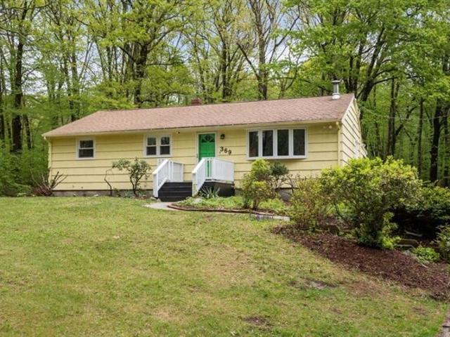 House for sale in Sutton, Massachusetts