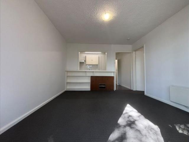 Apartment for rent in Carnegie, Melbourne