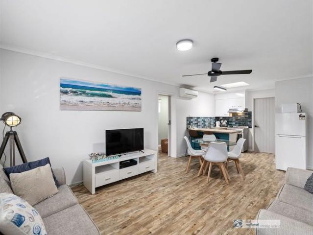 Apartment for rent in Cowes, Victoria