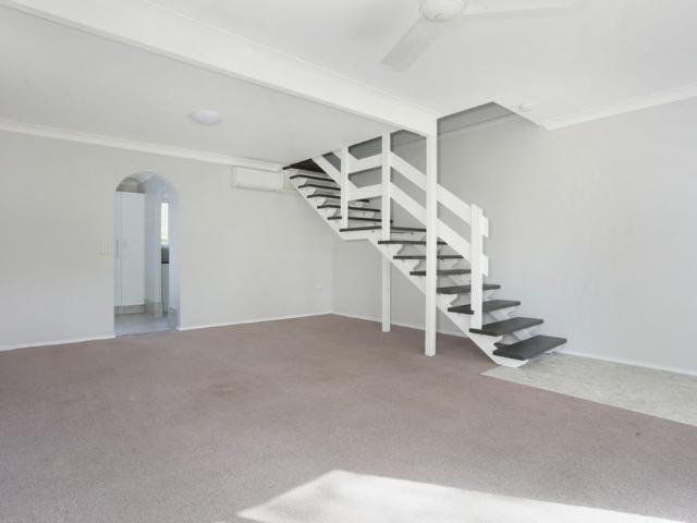 Townhouse for rent in Fernbrook, Queensland