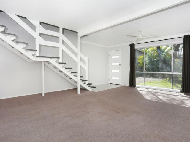 Townhouse for rent in Fernbrook, Queensland