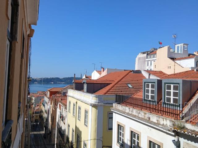 Apartamento alugar em Misericórdia, Lisboa