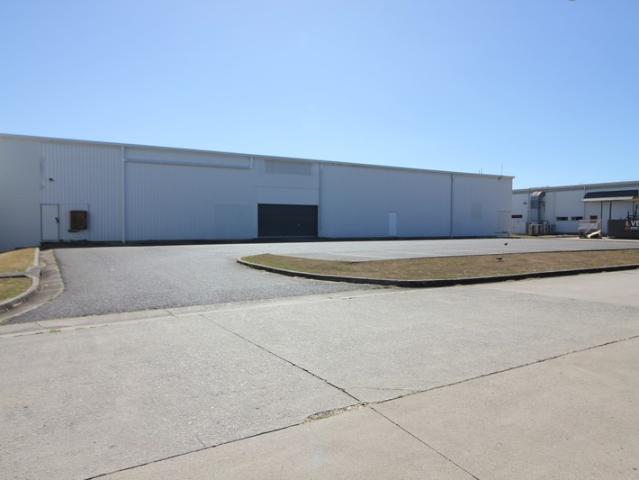 Warehouse for rent in Hyde Park, Townsville